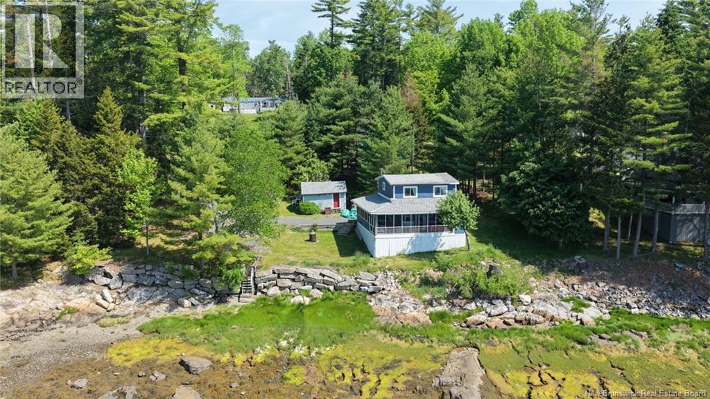 12 Bayview Drive Property Photo 1