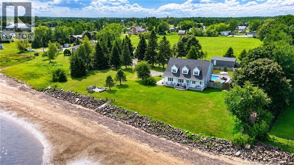 13 Maple Drive