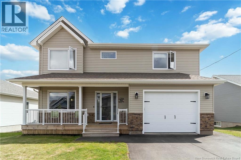 64 Satara Drive Property Photo 1