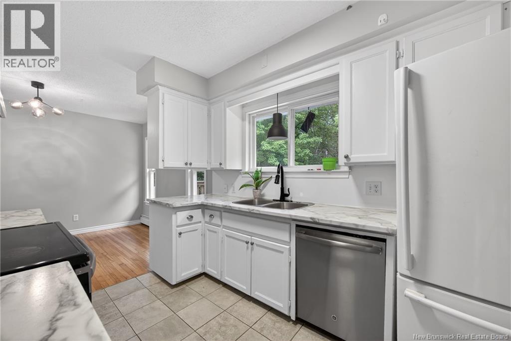 132 Topcliffe Crescent Property Photo 10