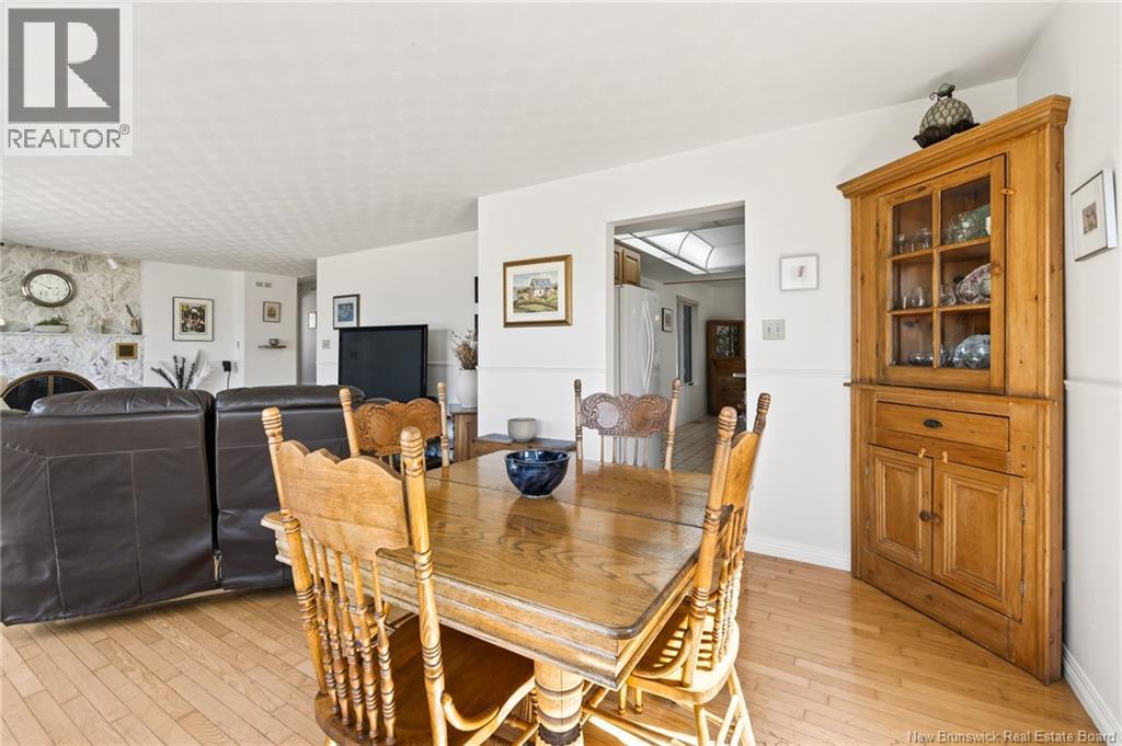 45 Les Arpents-verts Road Property Photo 12