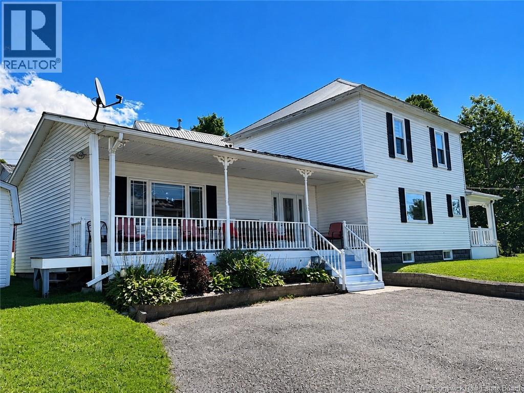 25 Hillcrest Avenue Property Photo 5