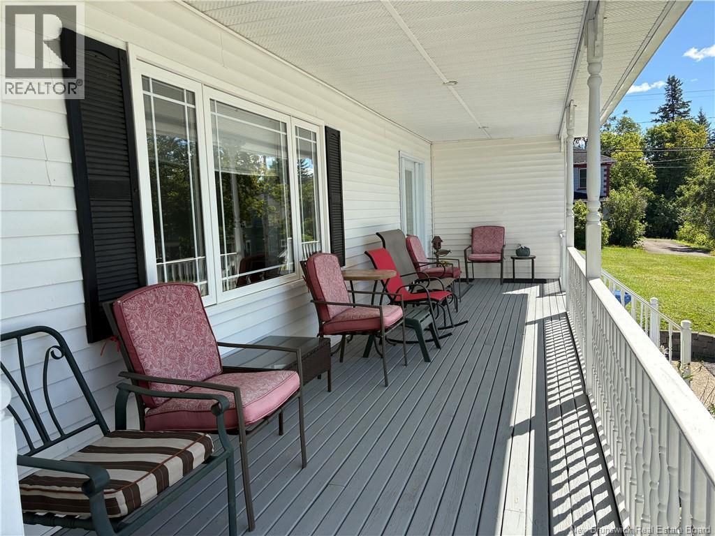 25 Hillcrest Avenue Property Photo 8