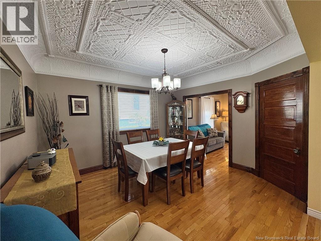 25 Hillcrest Avenue Property Photo 11