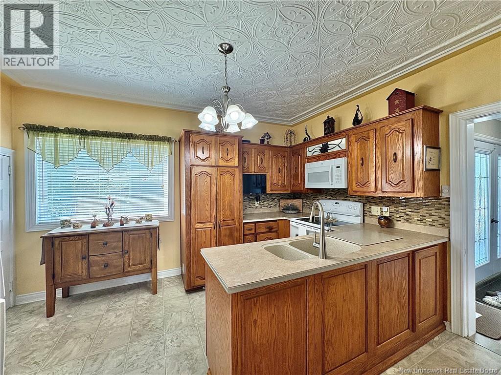 25 Hillcrest Avenue Property Photo 18