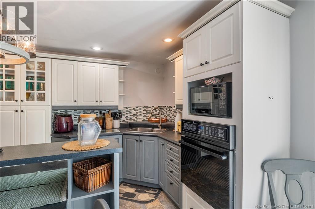 429 Saint-athanase Property Photo 16
