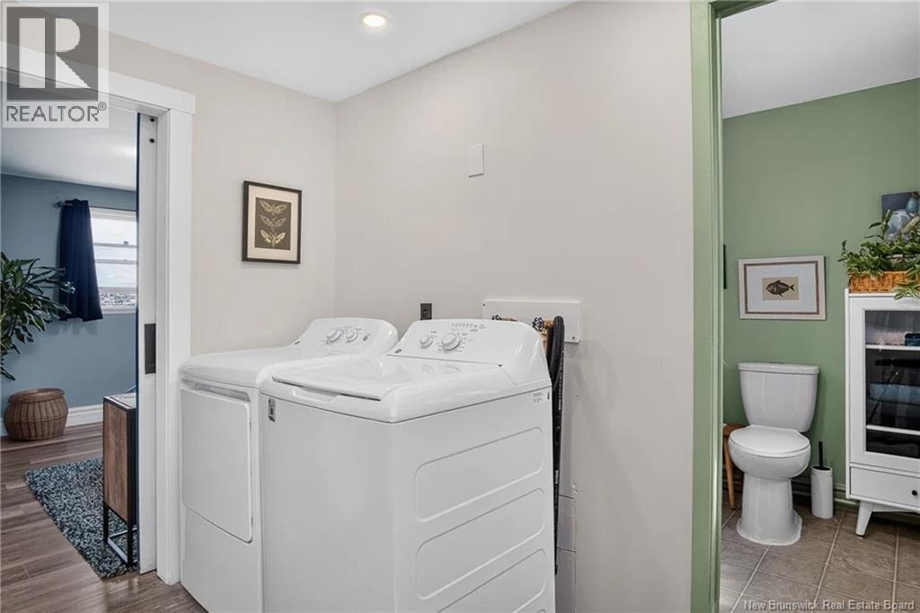 290 Tower Street Property Photo 32