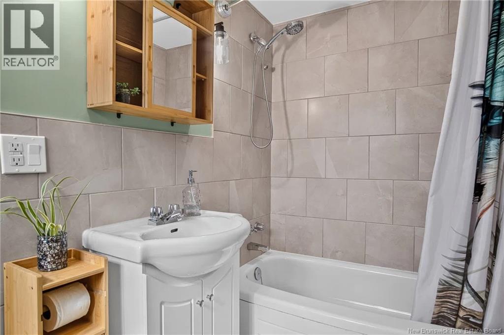 290 Tower Street Property Photo 34
