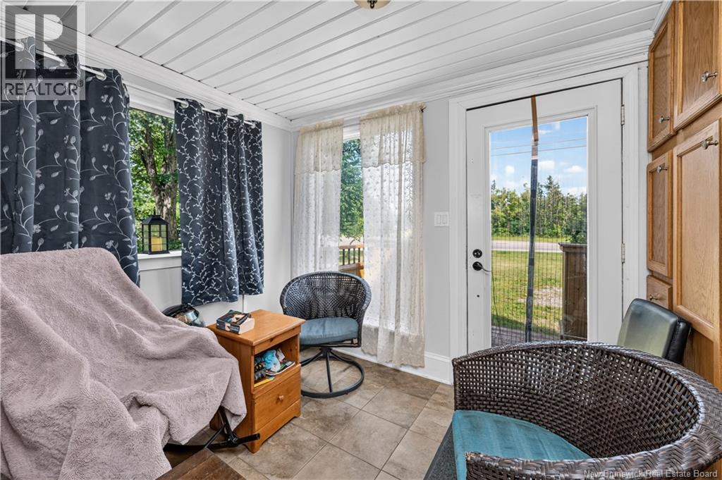 207 Old Post Property Photo 3