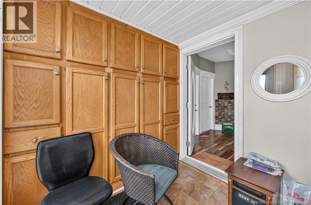 207 Old Post Property Photo 4