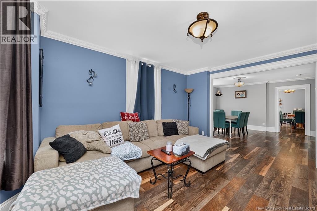 207 Old Post Property Photo 8