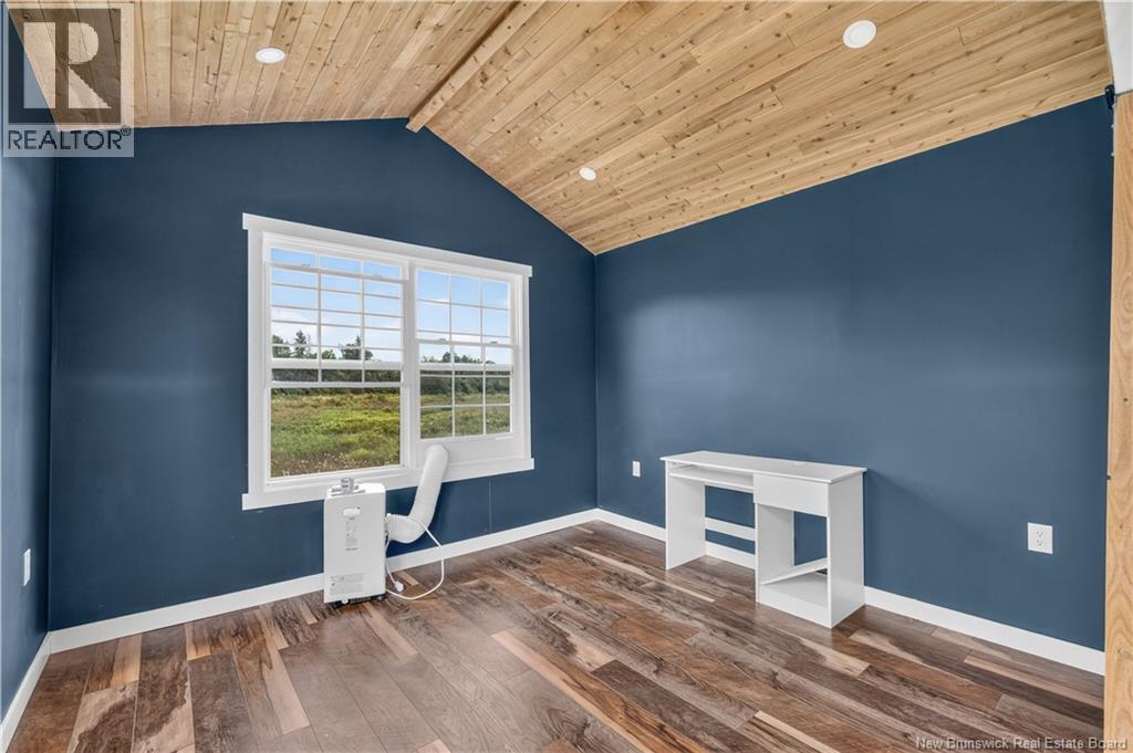 207 Old Post Property Photo 48