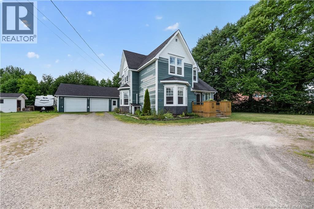 207 Old Post Property Photo 50