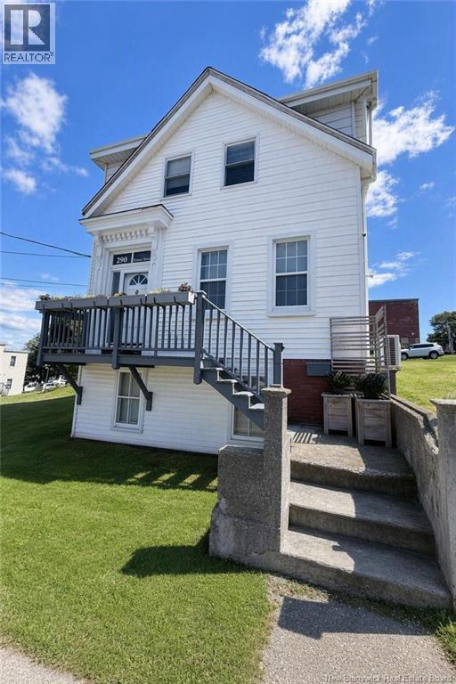 290 Tower Street Property Photo 1