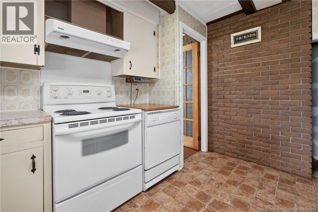 547 Bradford West Road Property Photo 16