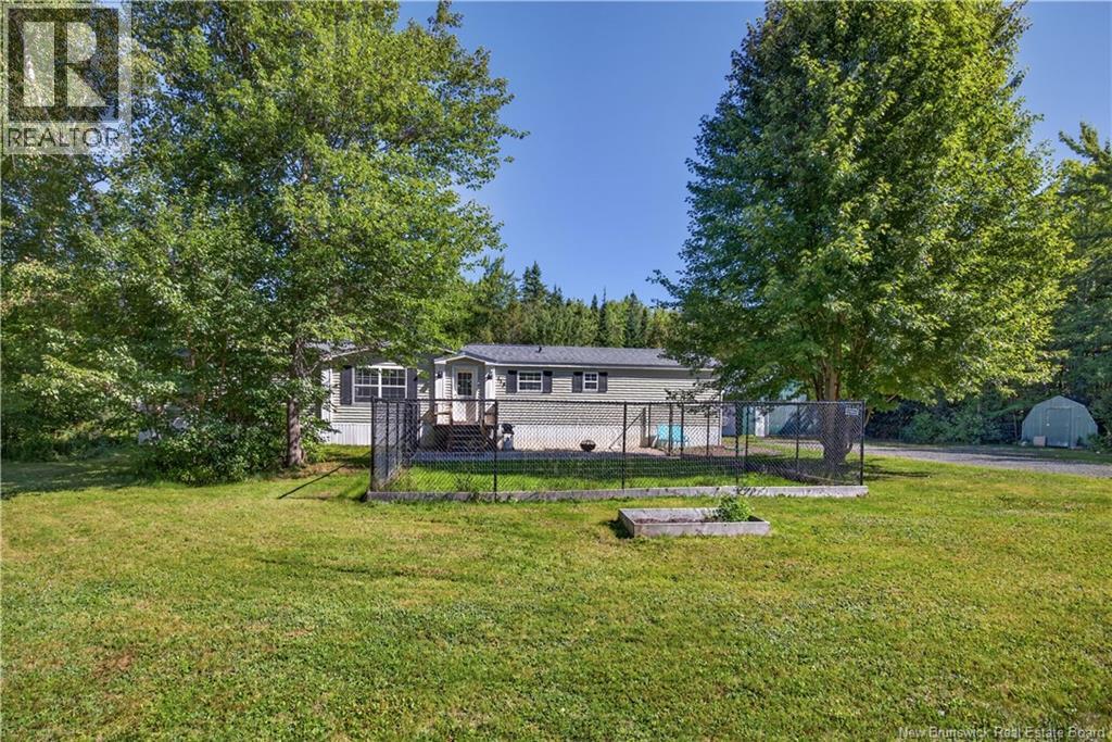 418 Parker Road Property Photo 3