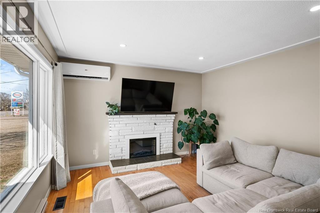 2260 Acadie Road Property Photo 14