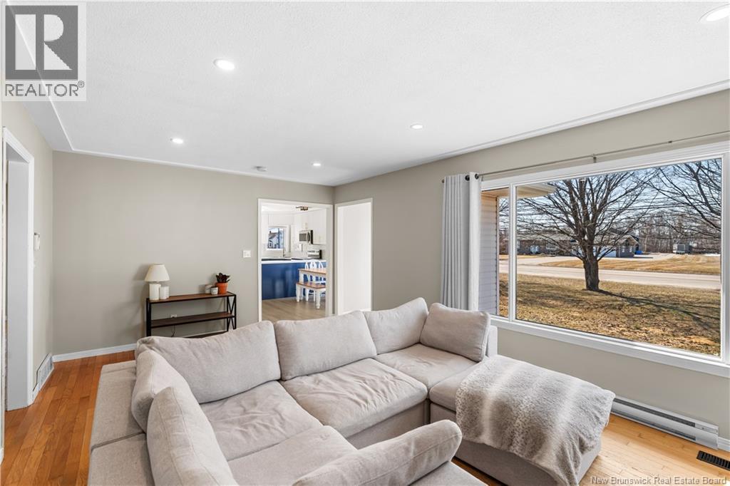 2260 Acadie Road Property Photo 15