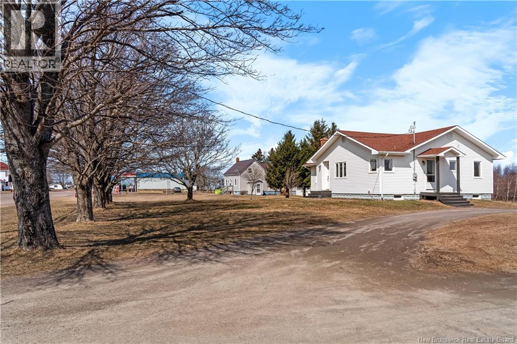2260 Acadie Road Property Photo 33