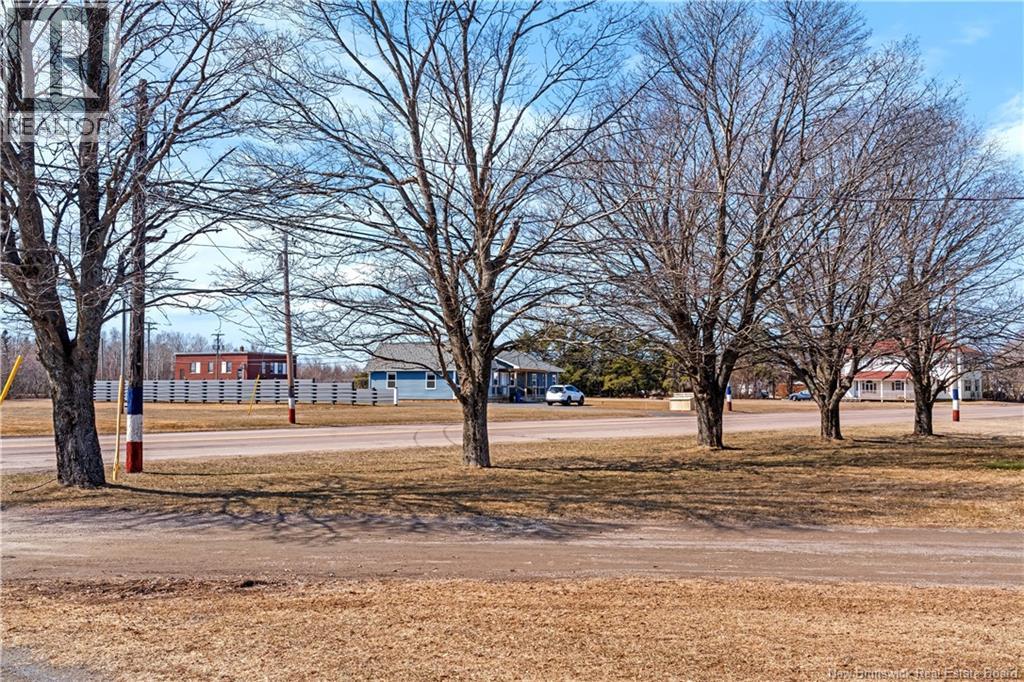 2260 Acadie Road Property Photo 34