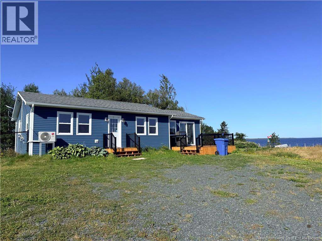17 North Bayview Road
