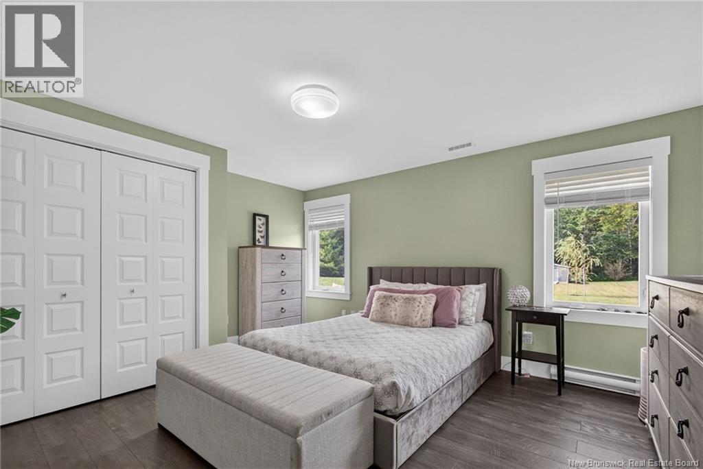 37 Monique Street Property Photo 31