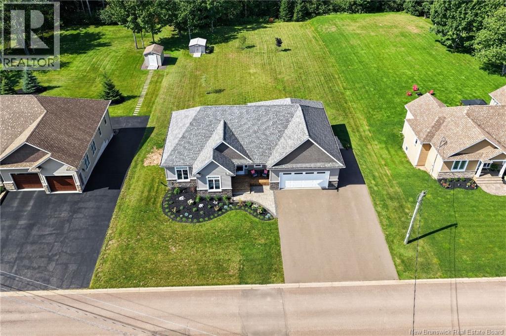 37 Monique Street Property Photo 46