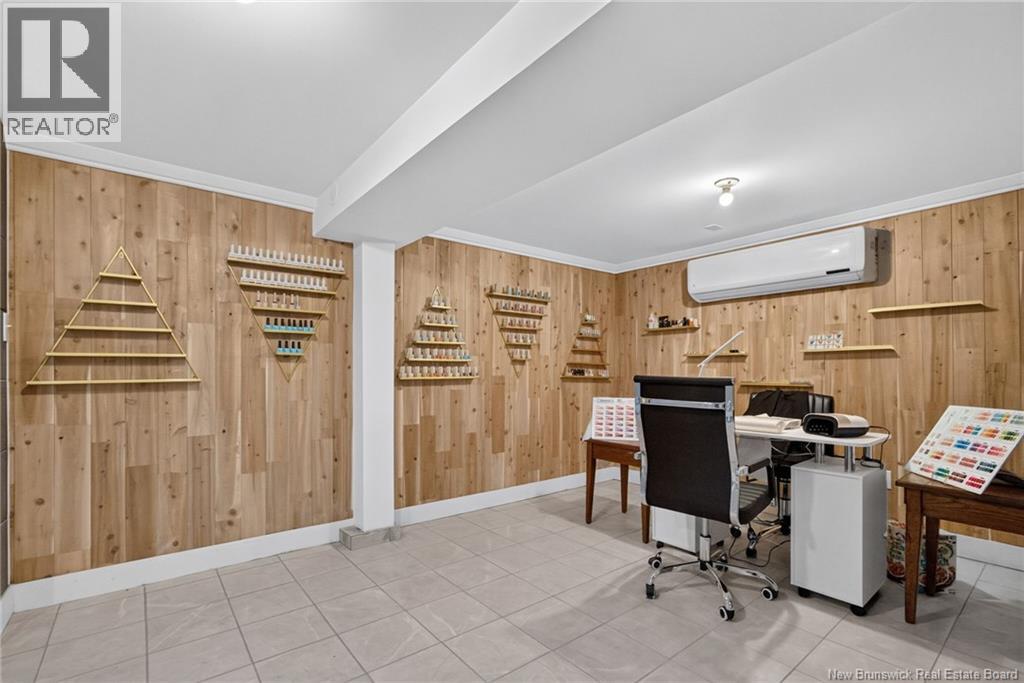1042 Elmwood Drive Property Photo 39