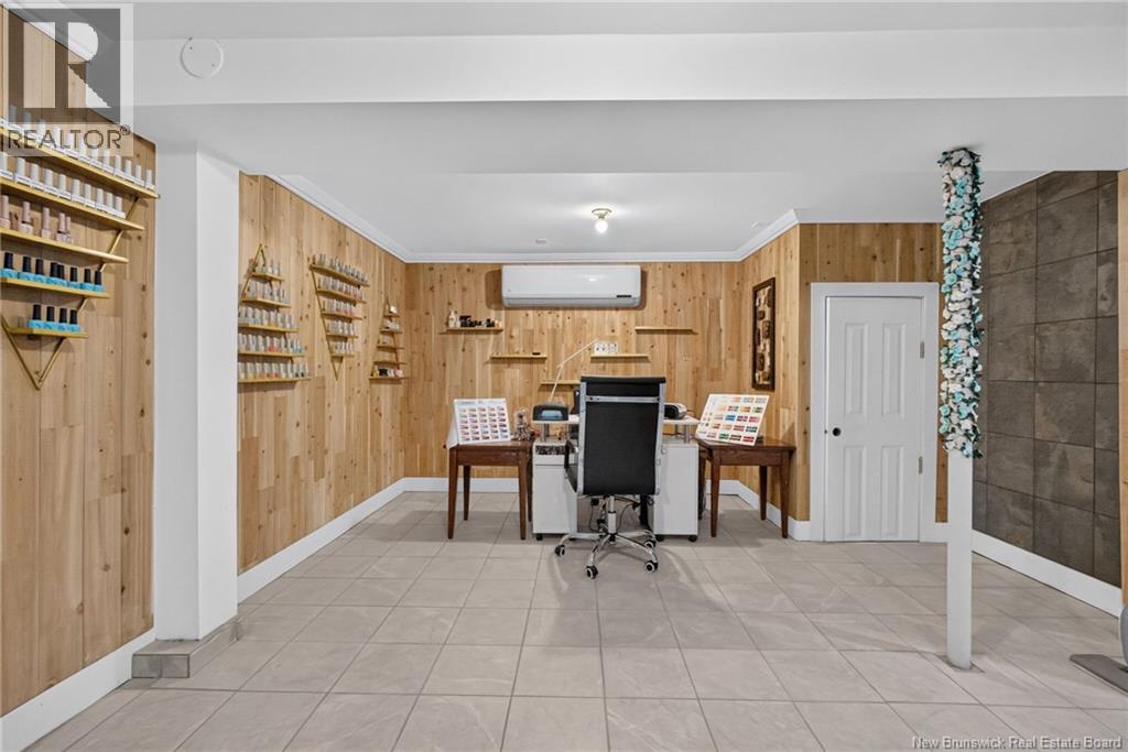 1042 Elmwood Drive Property Photo 40