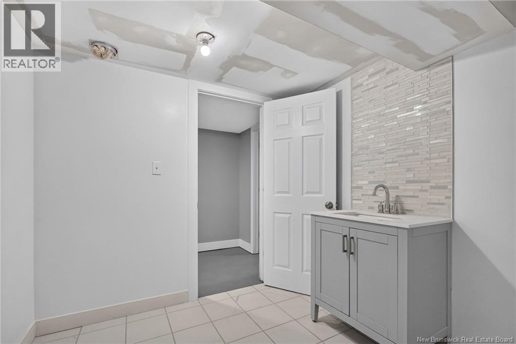 1042 Elmwood Drive Property Photo 43