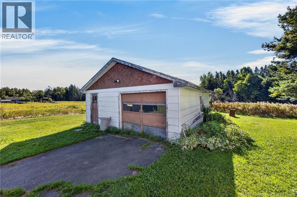 5492 Route 8 Property Photo 6