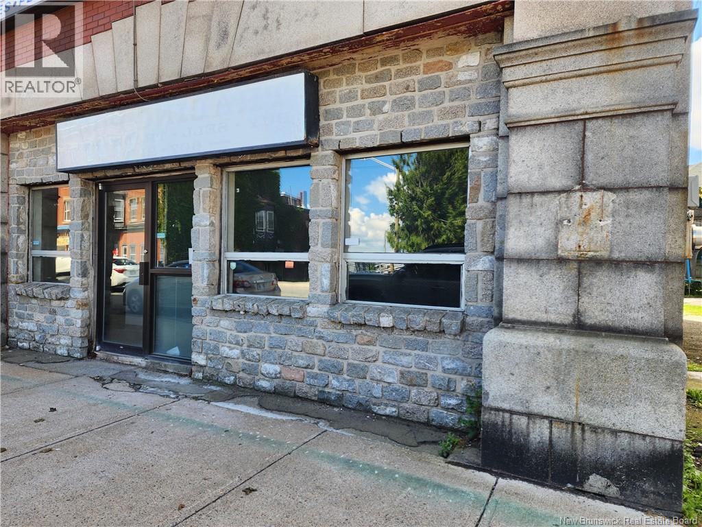 300 Main Street Unit# Unit A Property Photo 1