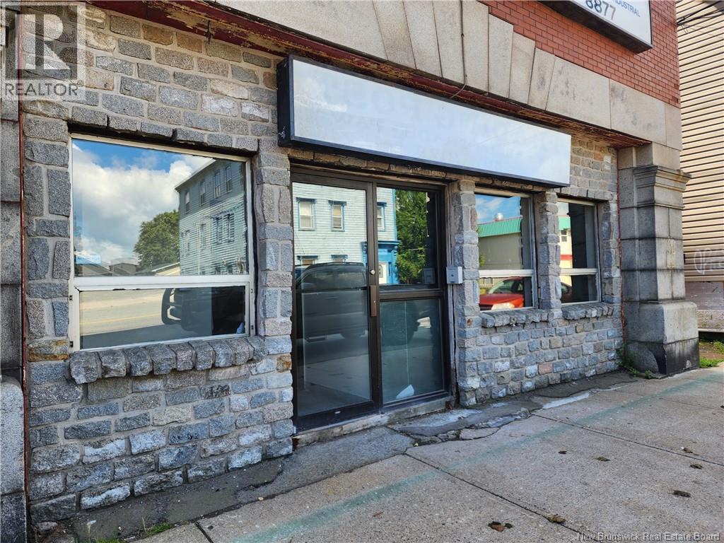 300 Main Street Unit# Unit A Property Photo 2