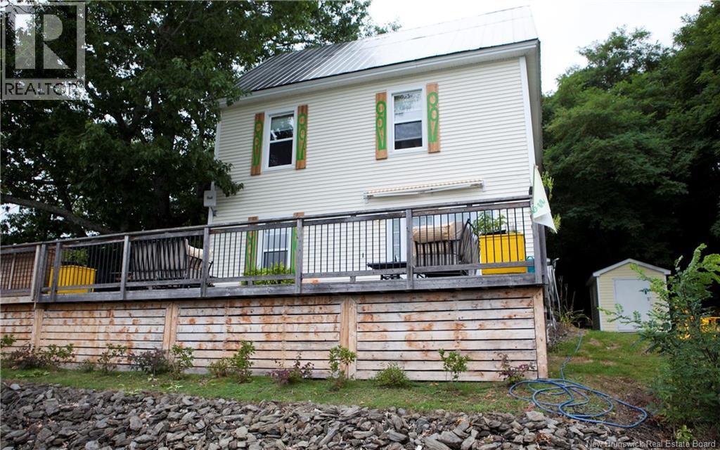 123 Bridge Street
