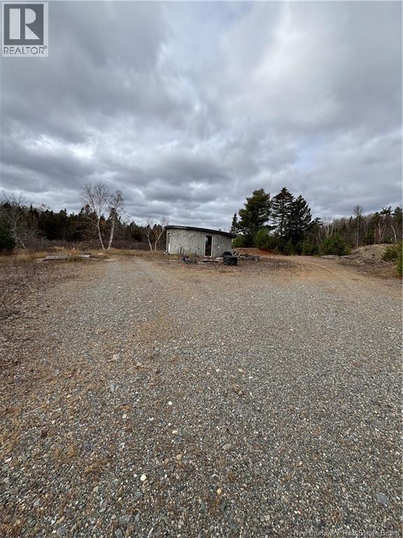 682 Boyd Road Property Photo 8