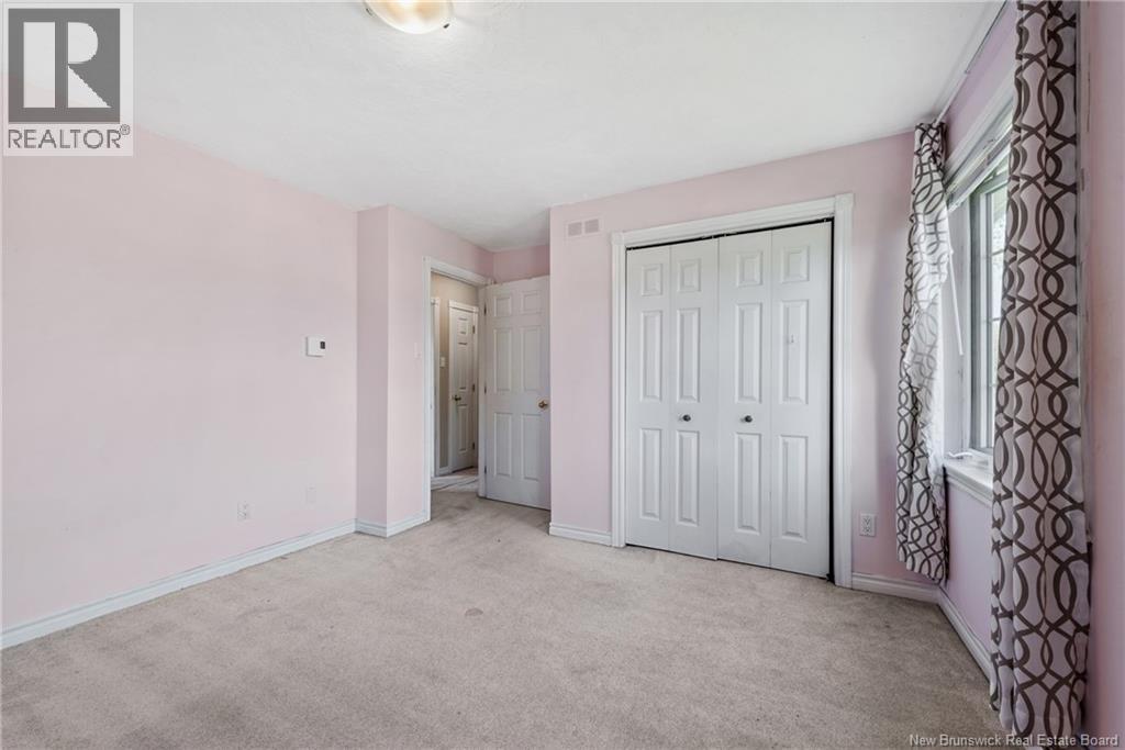 76 Hillary Crescent Property Photo 16