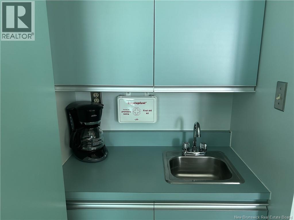324 Boul. St-pierre Ouest Property Photo 13