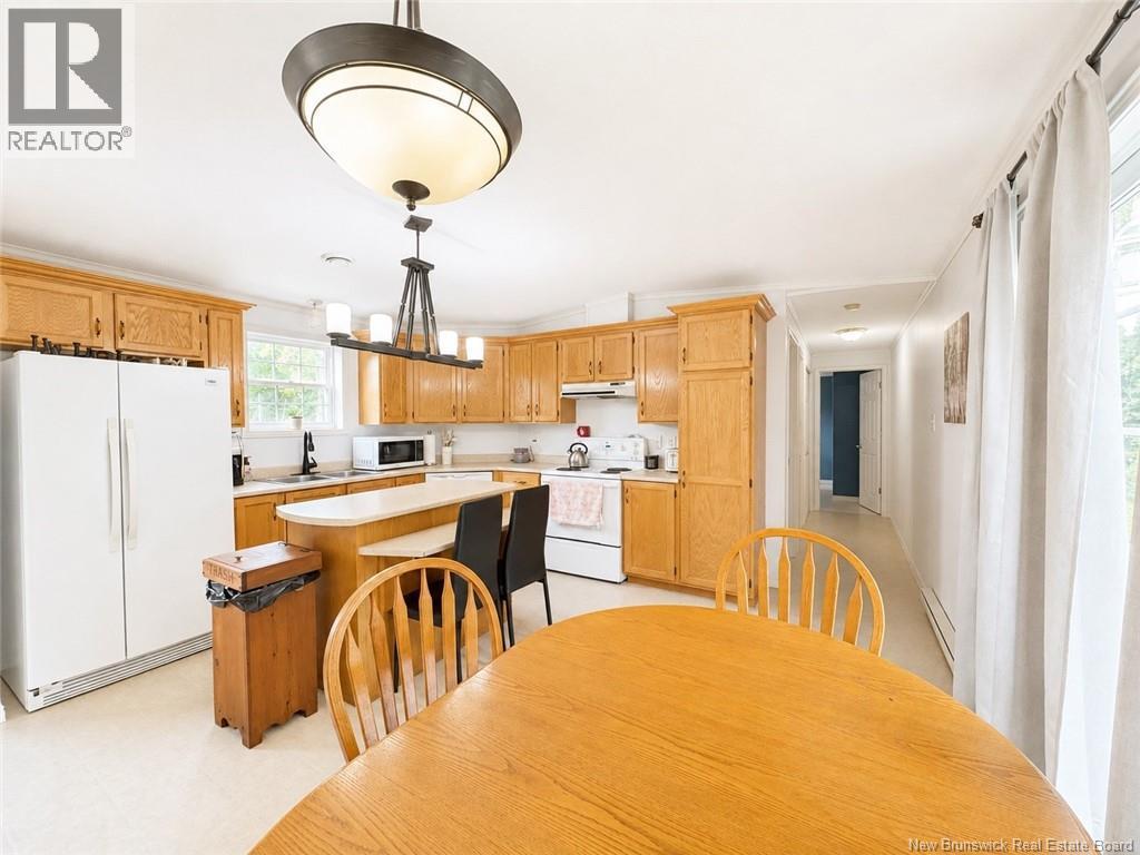 15 Silverwood Property Photo 2