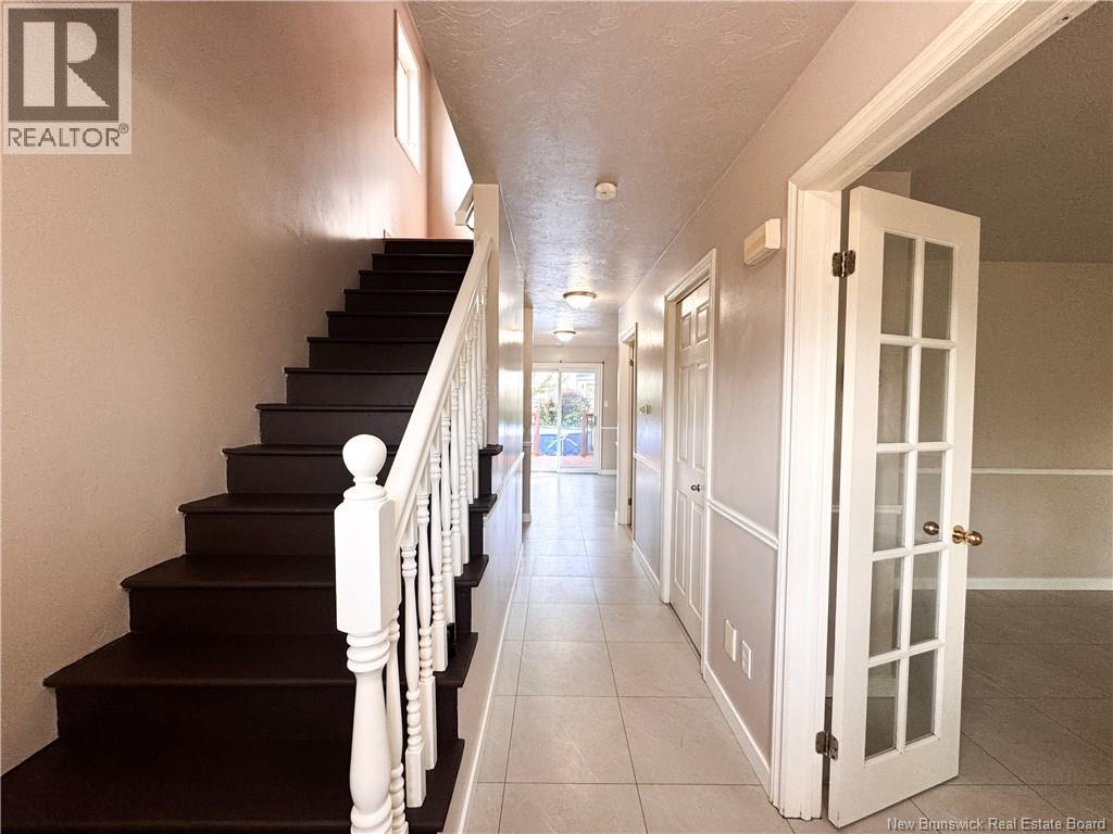 51 Sheffield Court Property Photo 2