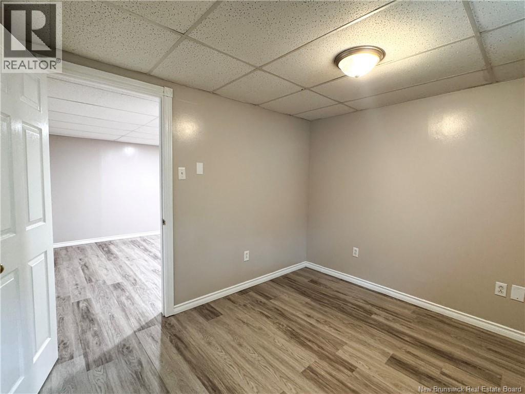 51 Sheffield Court Property Photo 32
