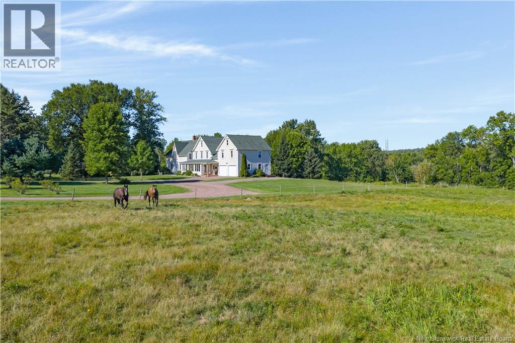 85 South Canaan Road Property Photo 5