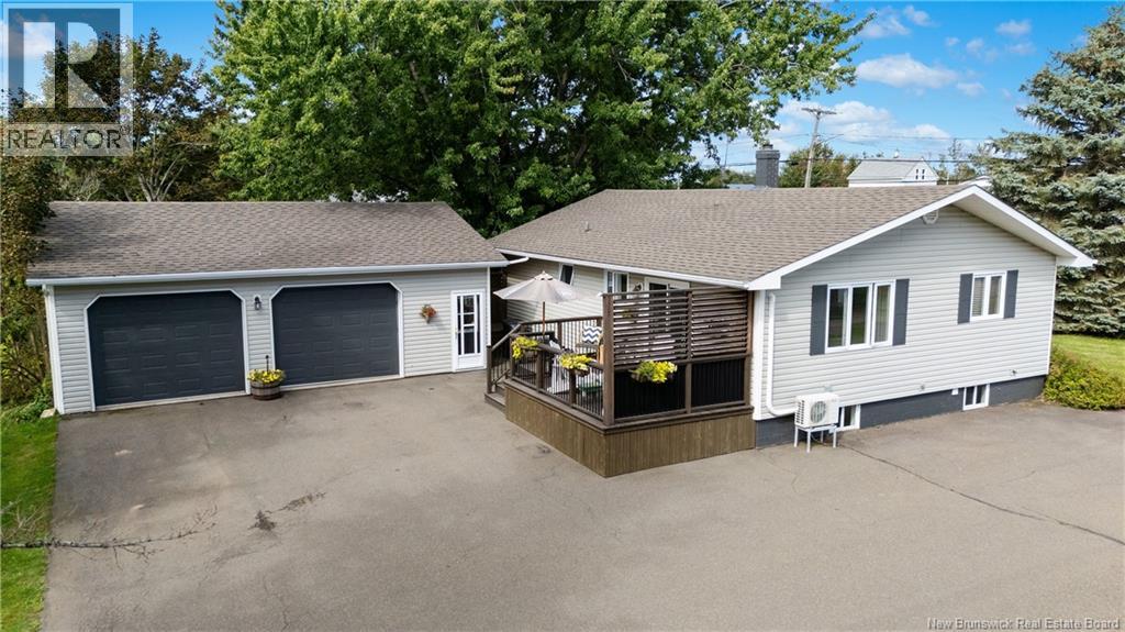 2545 Acadie Road Property Photo 3