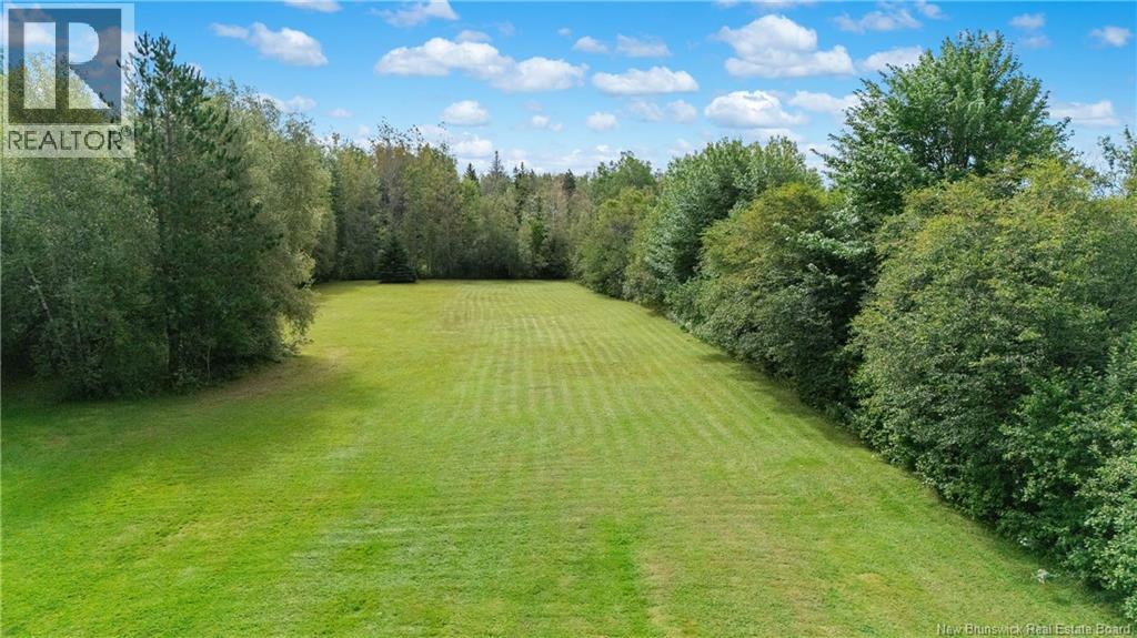 2545 Acadie Road Property Photo 9
