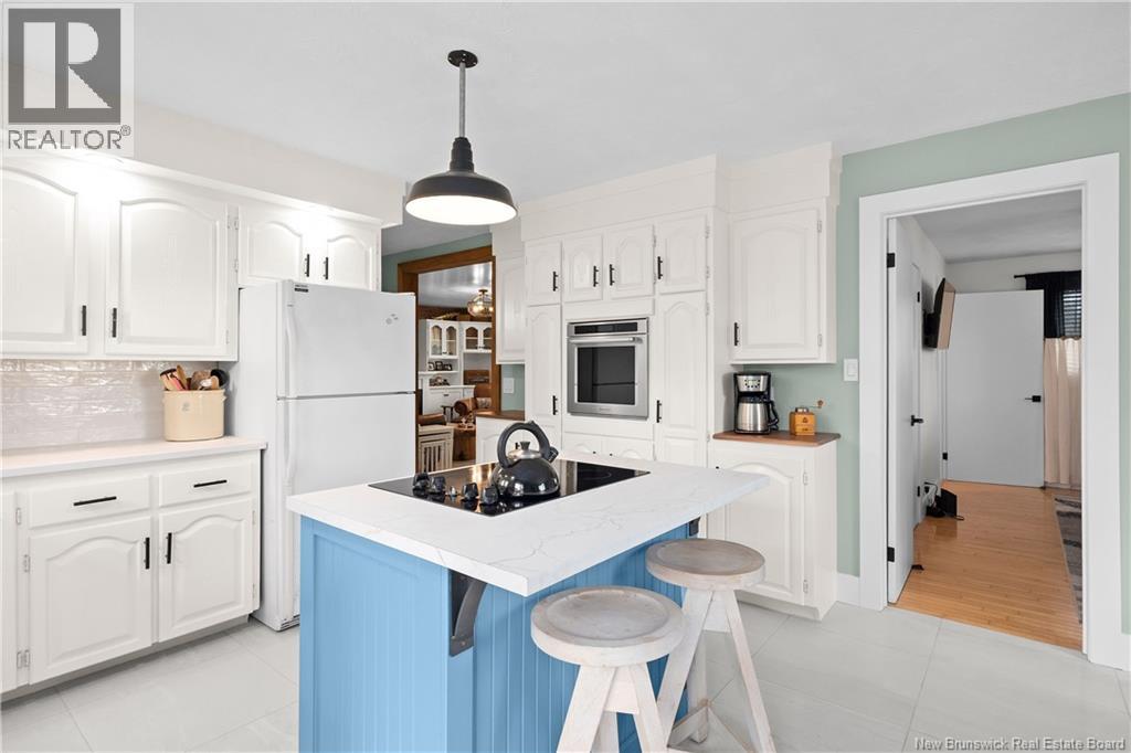 2545 Acadie Road Property Photo 12