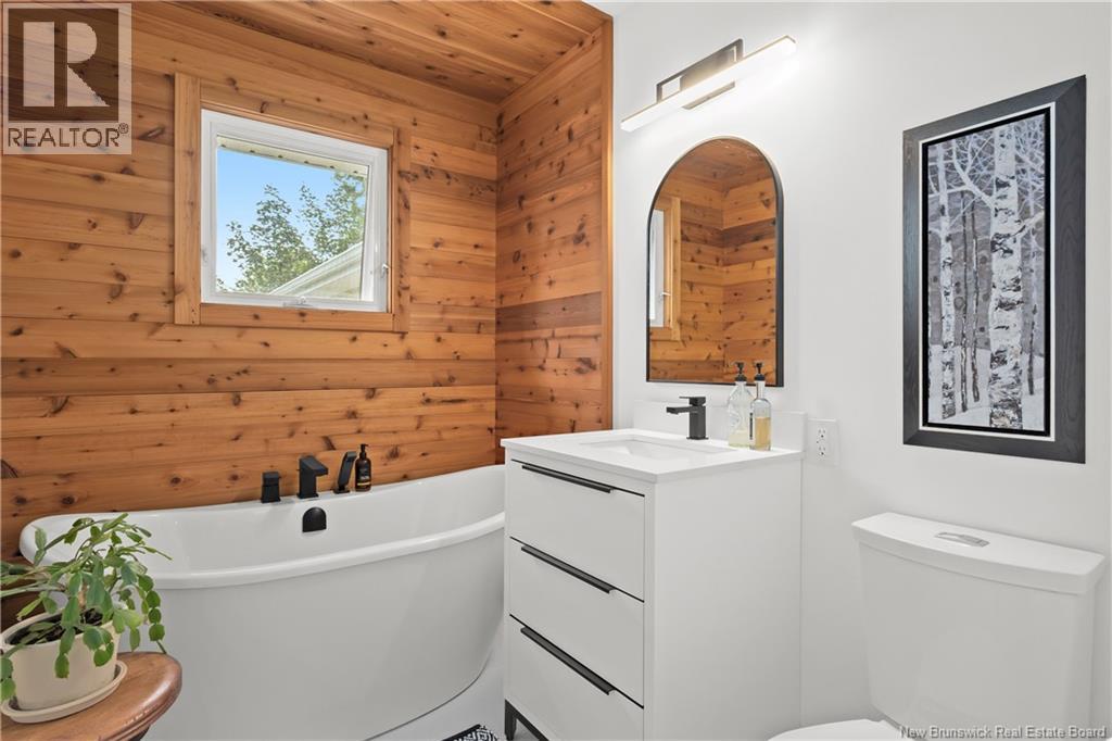 2545 Acadie Road Property Photo 32