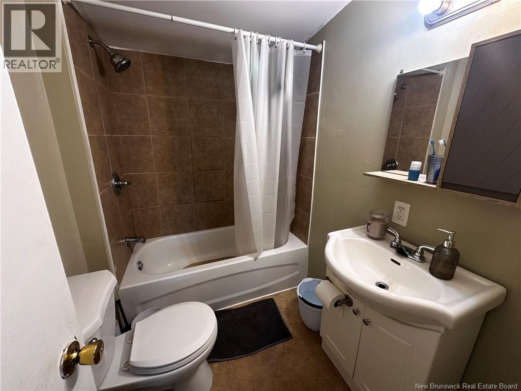 150-152 Dumaresq Street Property Photo 22