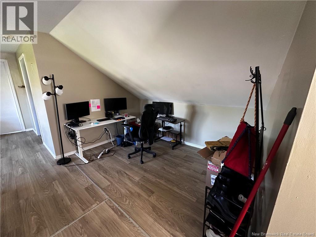 150-152 Dumaresq Street Property Photo 23