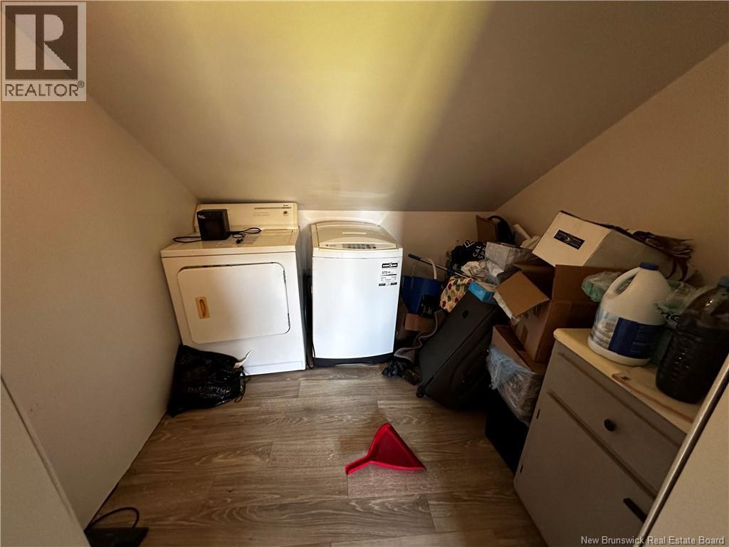 150-152 Dumaresq Street Property Photo 25