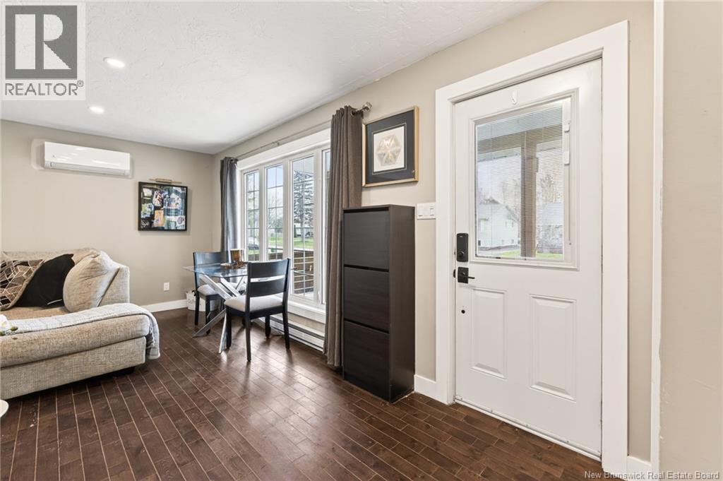 139 Magellan Property Photo 7