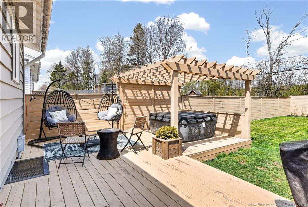 139 Magellan Property Photo 29